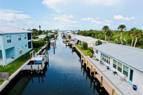 Condo in Longboat Key, Florida, 2 bedrooms  № 2318775 - photo 4