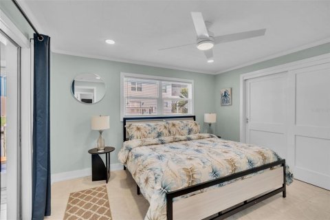 Condo in Longboat Key, Florida, 2 bedrooms  № 2318775 - photo 25