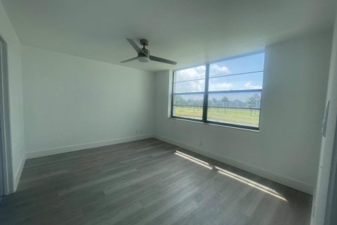 Condo in Margate, Florida, 2 bedrooms  № 2083302 - photo 14