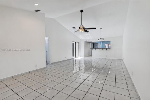 Купить кондоминиум в Санрайз, Флорида 3 спальни, 153.29м2, № 1895885 - фото 8