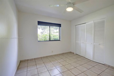 Купить кондоминиум в Санрайз, Флорида 3 спальни, 153.29м2, № 1895885 - фото 13