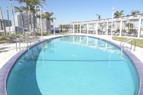 Copropriété à louer à Miami, Floride: 1 chambre, 70.7 m2 № 2076671 - photo 26