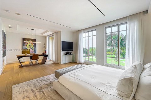 Condo in Hollywood, Florida, 2 bedrooms  № 1992902 - photo 25