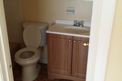 Adosado en venta en Lauderhill, Florida, 2 dormitorios, 87.33 m2 № 2242006 - foto 12