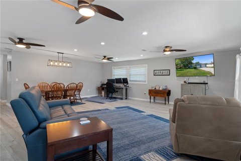 Casa en venta en Homosassa, Florida, 3 dormitorios, 232.81 m2 № 2386265 - foto 13