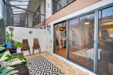 Adosado en venta en Davie, Florida, 2 dormitorios, 123.37 m2 № 2090357 - foto 29