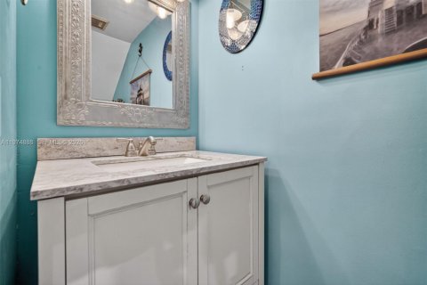 Adosado en venta en Davie, Florida, 2 dormitorios, 123.37 m2 № 2090357 - foto 20