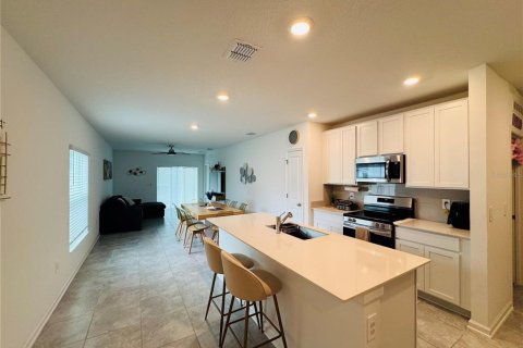 Casa en venta en Kissimmee, Florida, 3 dormitorios, 134.15 m2 № 1806761 - foto 11
