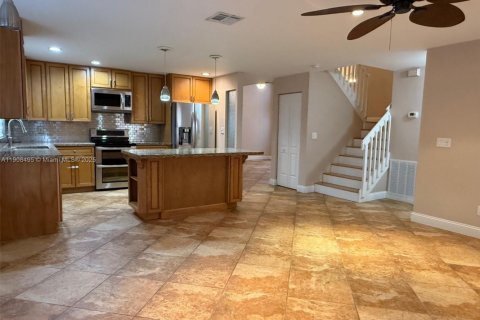 Casa en alquiler en Boynton Beach, Florida, 3 dormitorios, 202.43 m2 № 2012721 - foto 4