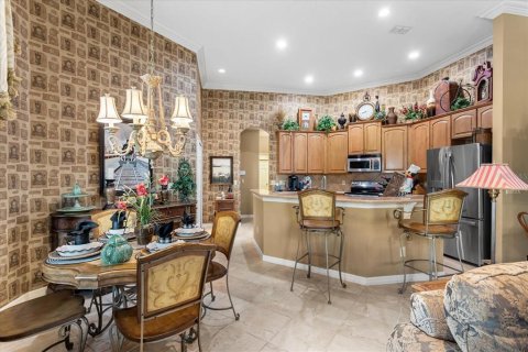 Villa ou maison à vendre à Apopka, Floride: 5 chambres, 303.42 m2 № 2195672 - photo 11