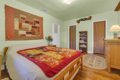 House in Hollywood, Florida 2 bedrooms, 110.55 sq.m. № 1791096 - photo 7