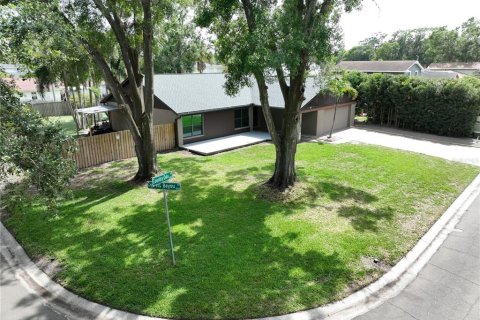 House in Tampa, Florida 3 bedrooms, 160.72 sq.m. № 1775023 - photo 5
