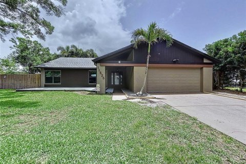 House in Tampa, Florida 3 bedrooms, 160.72 sq.m. № 1775023 - photo 4