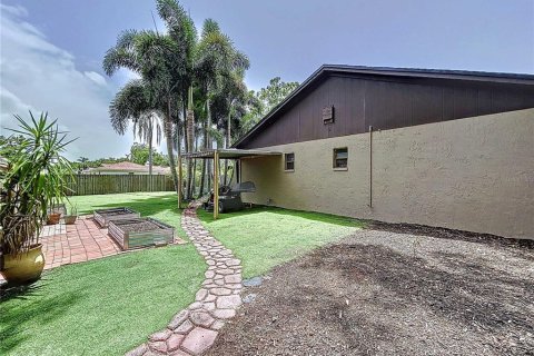 House in Tampa, Florida 3 bedrooms, 160.72 sq.m. № 1775023 - photo 7