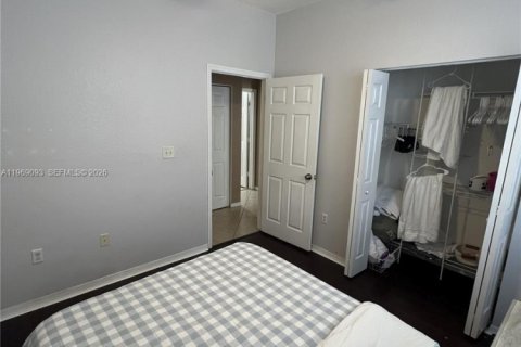 Townhouse in Miramar, Florida 2 bedrooms, 96.25 sq.m. № 2030590 - photo 27