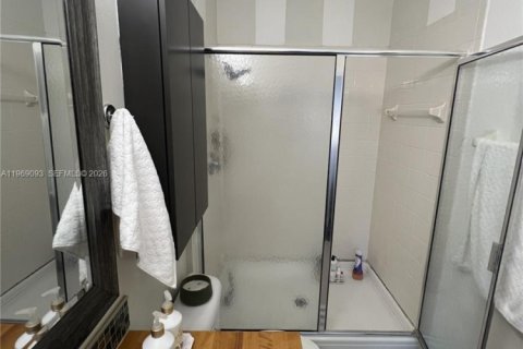 Townhouse in Miramar, Florida 2 bedrooms, 96.25 sq.m. № 2030590 - photo 18