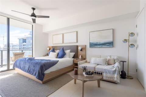 Condominio en alquiler en Miami, Florida, 34.1 m2 № 2012181 - foto 2