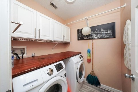 Casa en venta en Clermont, Florida, 4 dormitorios, 191.29 m2 № 2230470 - foto 27