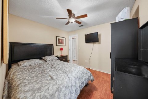 Casa en venta en Clermont, Florida, 4 dormitorios, 191.29 m2 № 2230470 - foto 23