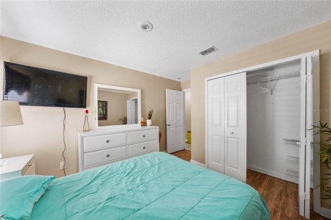 Casa en venta en Clermont, Florida, 4 dormitorios, 191.29 m2 № 2230470 - foto 20