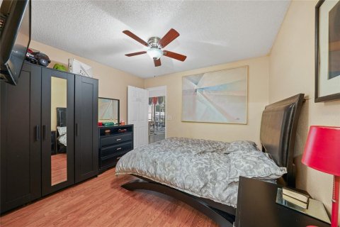 Casa en venta en Clermont, Florida, 4 dormitorios, 191.29 m2 № 2230470 - foto 24