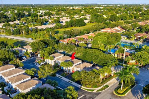 Villa ou maison à vendre à Tamarac, Floride: 3 chambres, 151.99 m2 № 2009482 - photo 30
