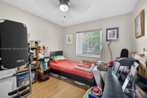 Villa ou maison à vendre à Tamarac, Floride: 3 chambres, 151.99 m2 № 2009482 - photo 22