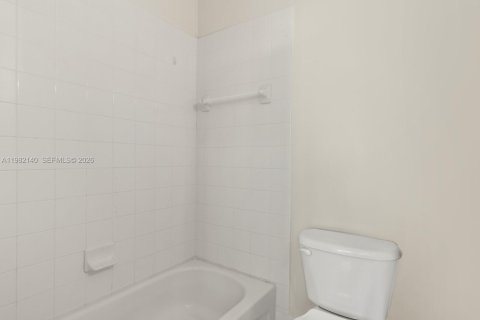 Купить таунхаус в Плантация, Флорида 2 спальни, 118.91м2, № 2045030 - фото 19