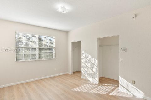 Купить таунхаус в Плантация, Флорида 2 спальни, 118.91м2, № 2045030 - фото 23