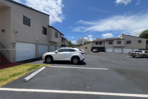 Adosado en venta en Miami, Florida, 3 dormitorios, 111.48 m2 № 1726897 - foto 4