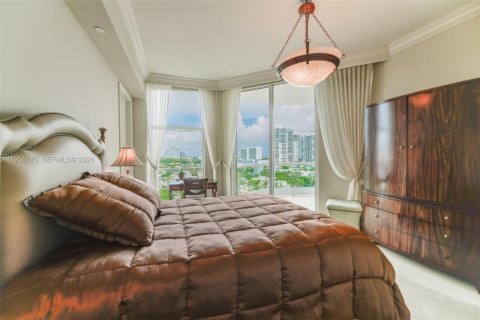 Condominio en alquiler en Sunny Isles Beach, Florida, 4 dormitorios, 346.99 m2 № 2010614 - foto 27