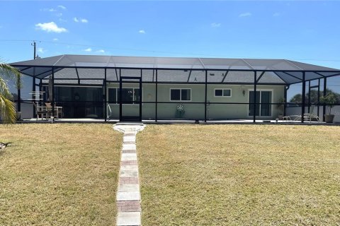 House in Port Charlotte, Florida 3 bedrooms, 110.55 sq.m. № 1669792 - photo 24