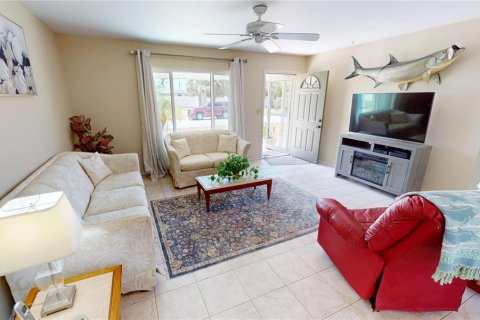 House in Port Charlotte, Florida 3 bedrooms, 110.55 sq.m. № 1669792 - photo 5