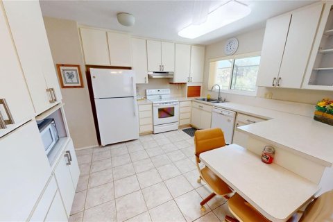 House in Port Charlotte, Florida 3 bedrooms, 110.55 sq.m. № 1669792 - photo 6
