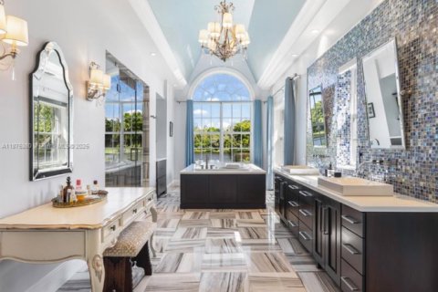 Villa ou maison à vendre à Davie, Floride: 5 chambres, 474.64 m2 № 1922946 - photo 28