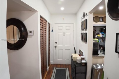 Купить кондоминиум в Корал-Спрингс, Флорида 3 спальни, 109.53м2, № 2050926 - фото 11