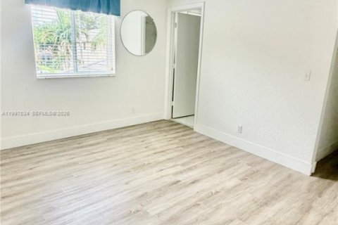 Touwnhouse à louer à Weston, Floride: 2 chambres, 107.3 m2 № 2346735 - photo 13