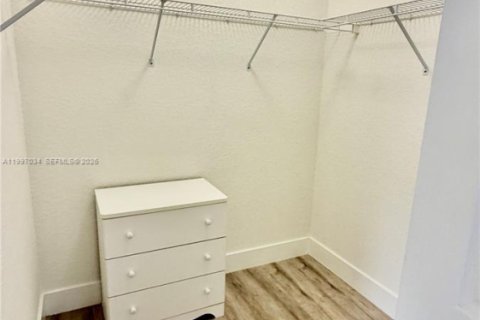 Touwnhouse à louer à Weston, Floride: 2 chambres, 107.3 m2 № 2346735 - photo 14