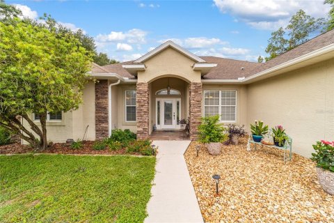 House in Citra, Florida 3 bedrooms, 268.58 sq.m. № 2095867 - photo 16
