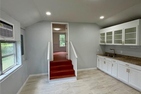 House in Ocala, Florida 5 bedrooms, 205.59 sq.m. № 1873652 - photo 27