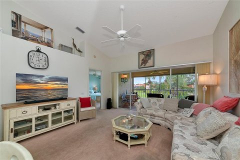 Condo in Bradenton, Florida, 2 bedrooms  № 2195168 - photo 13