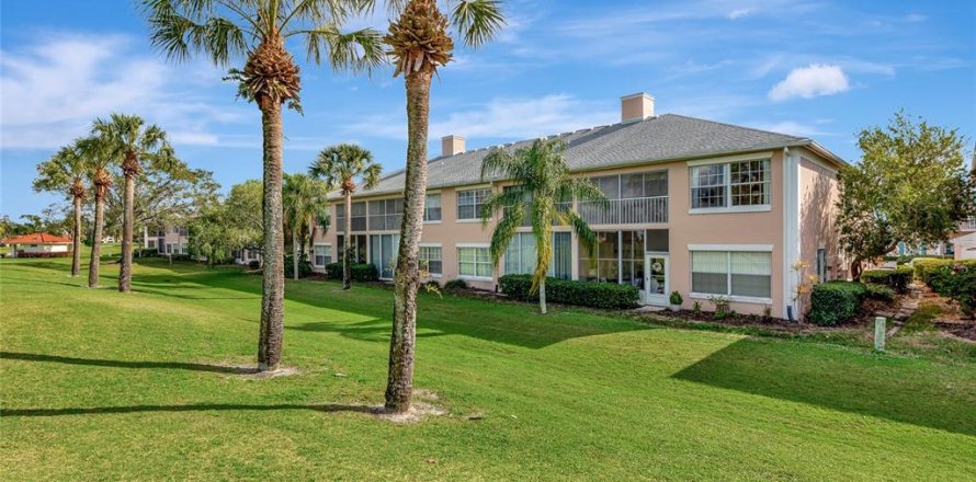 Condo in Bradenton, Florida, 2 bedrooms  № 2195168