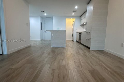 Снять в аренду кондоминиум в Майами, Флорида 1 спальня, 64.94м2, № 2005606 - фото 3