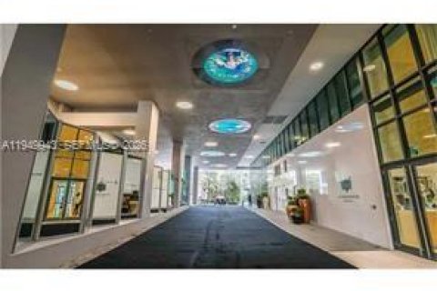 Снять в аренду кондоминиум в Майами, Флорида 1 спальня, 64.94м2, № 2005606 - фото 24