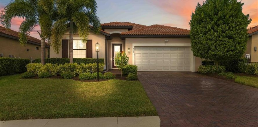 Villa ou maison à Bradenton, Floride 3 chambres, 187.29 m2 № 2429217