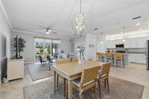 Villa ou maison à vendre à Bradenton, Floride: 3 chambres, 187.29 m2 № 2429217 - photo 15