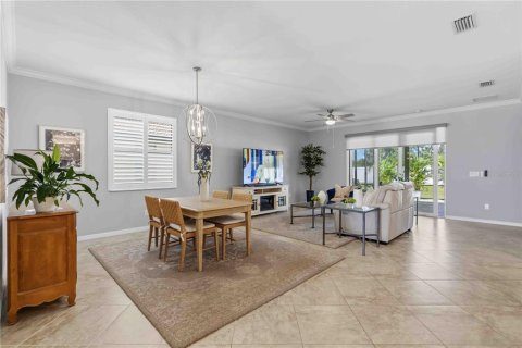 Villa ou maison à vendre à Bradenton, Floride: 3 chambres, 187.29 m2 № 2429217 - photo 12