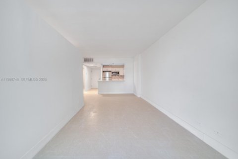 Купить кондоминиум в Майами-Бич, Флорида 1 спальня, 55.74м2, № 2064618 - фото 8