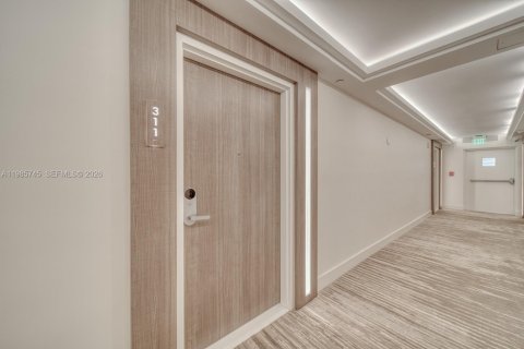 Купить кондоминиум в Майами-Бич, Флорида 1 спальня, 55.74м2, № 2064618 - фото 5