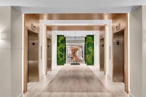 Купить кондоминиум в Майами-Бич, Флорида 1 спальня, 55.74м2, № 2064618 - фото 30